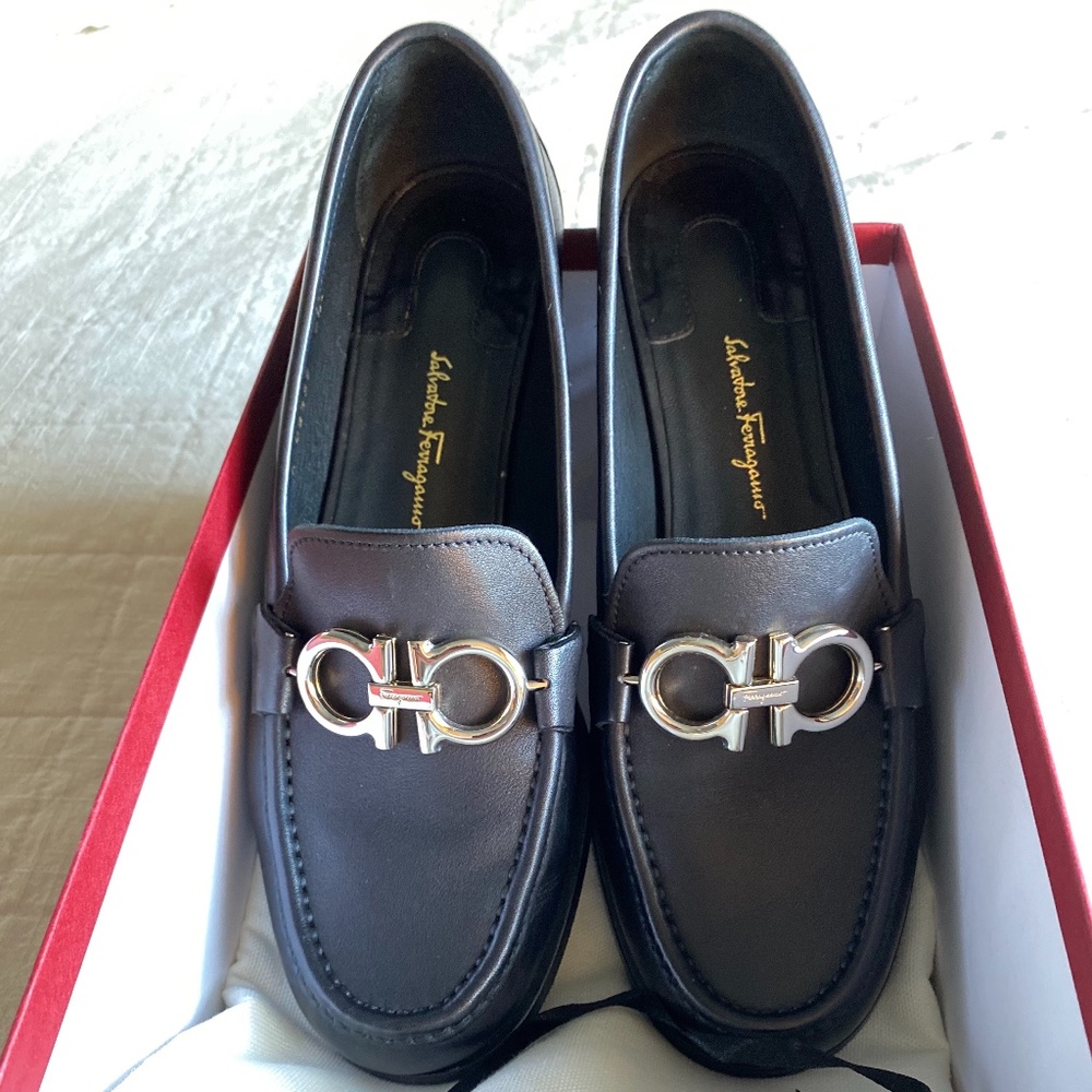 Salvatore Ferragamo Rolo Leather Loafers, Women's Size 6.5, Old Money, Preppy
